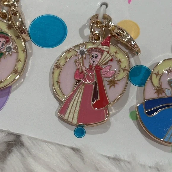 Disney Charm Set - Sleeping Beauty Three Fairies - Picture 6 of 8
